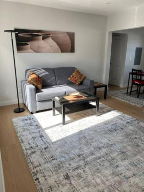 Comfortable, Updated 1B1B, Gated Parking WEST SIDE Palo Alto 4